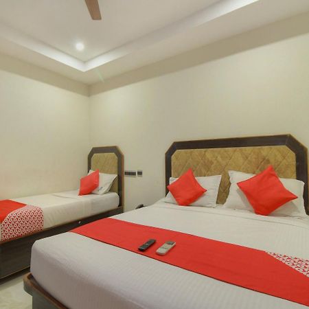 Oyo 15948 Hotel Srees Tiruchirappalli Екстериор снимка