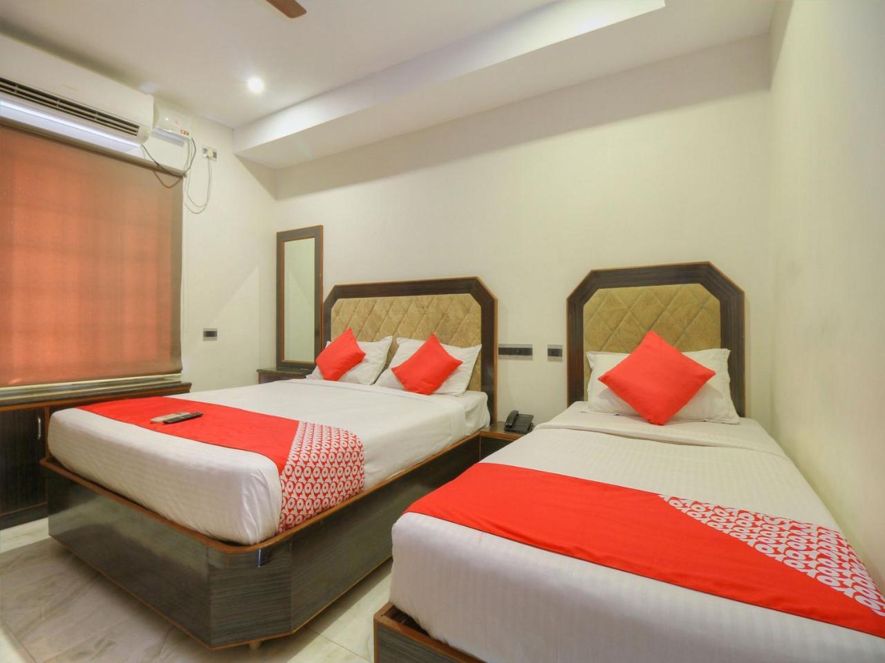 Oyo 15948 Hotel Srees Tiruchirappalli Екстериор снимка