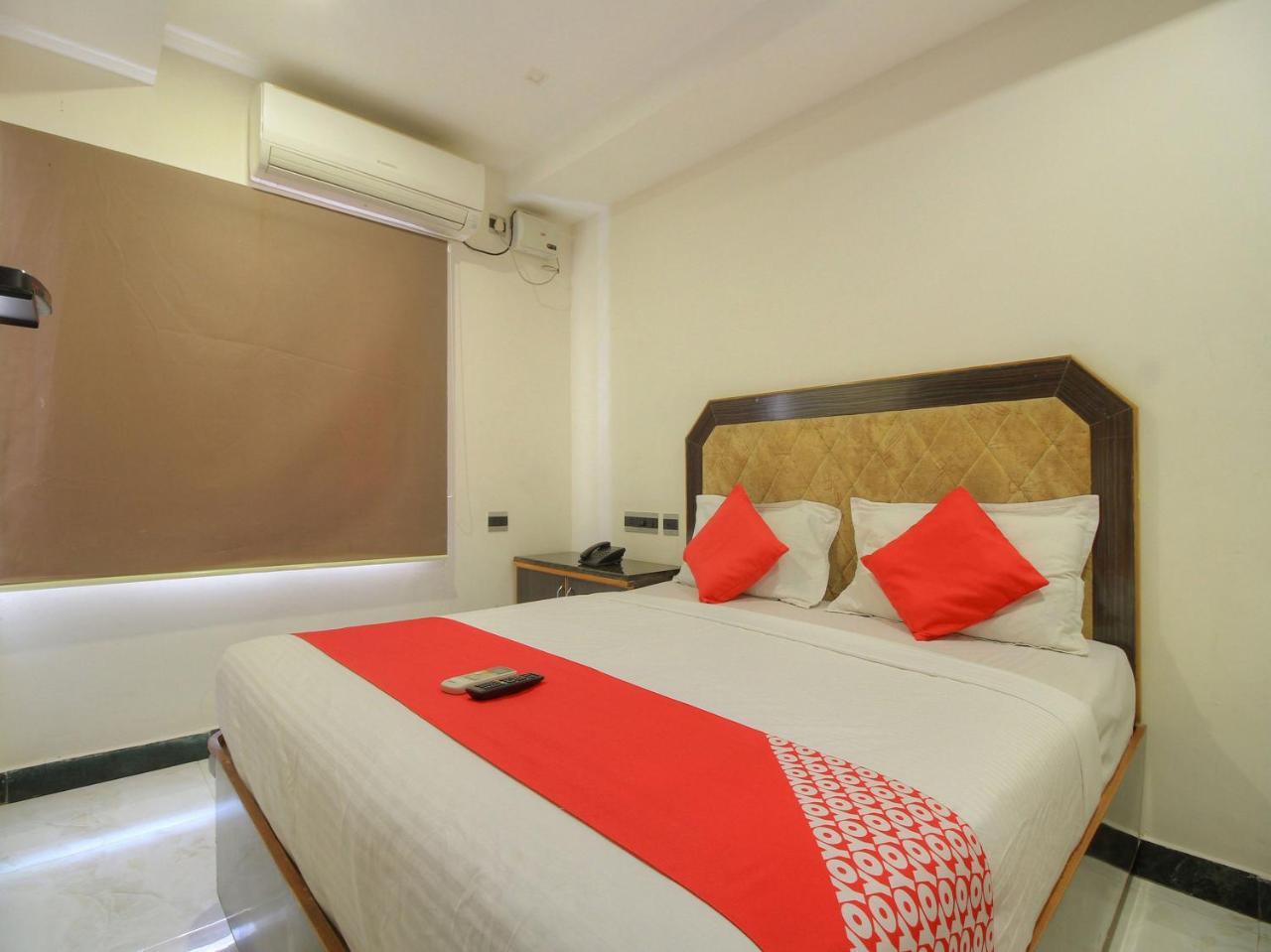 Oyo 15948 Hotel Srees Tiruchirappalli Екстериор снимка